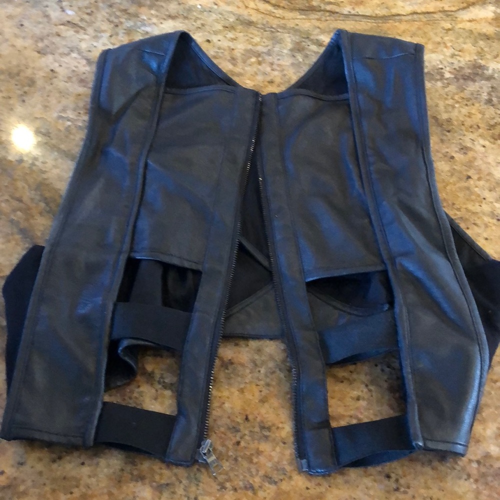 Leather fashion vest